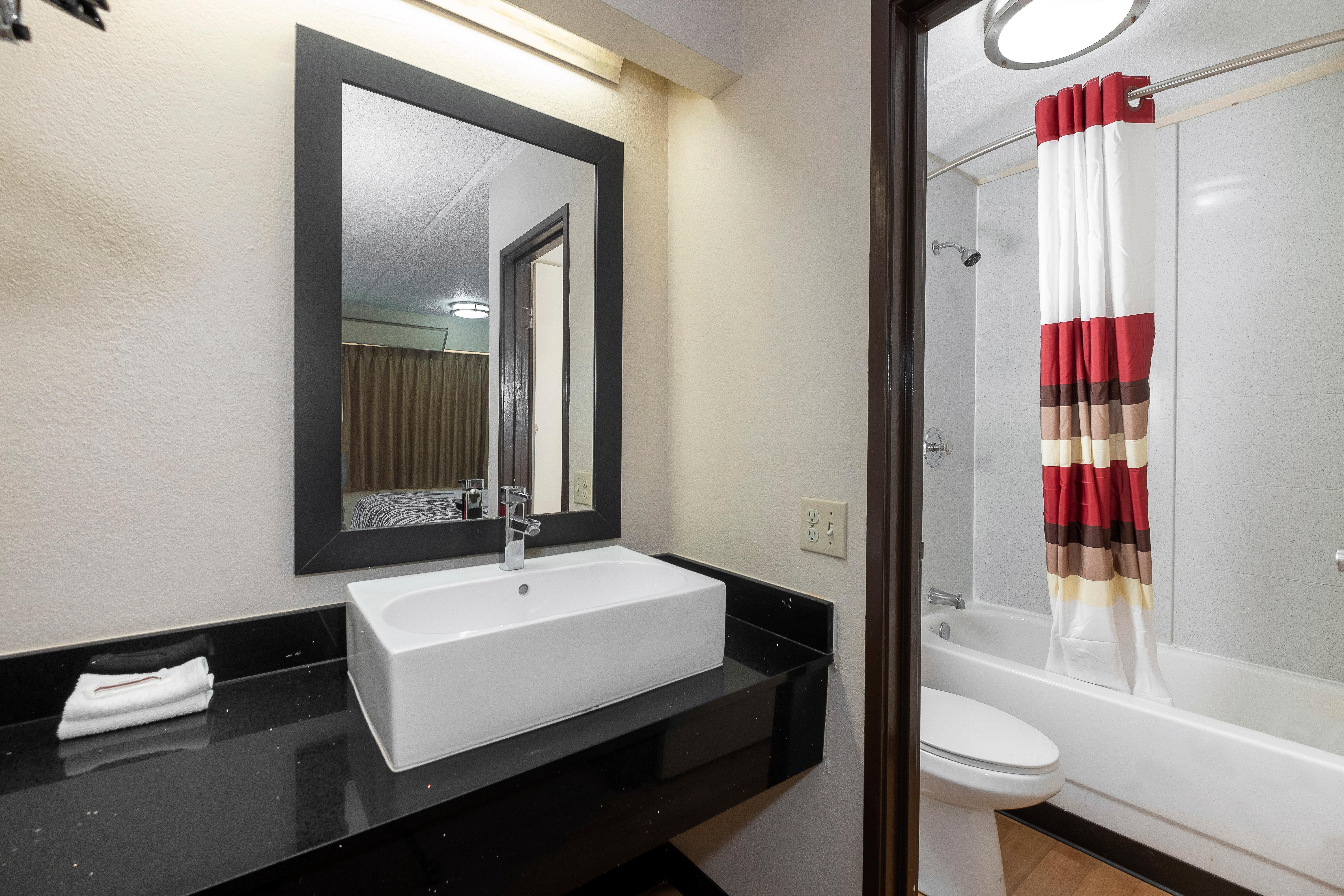 Red Roof Inn Columbia West, Sc Bagian luar foto