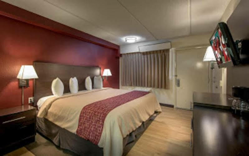 Red Roof Inn Columbia West, Sc Bagian luar foto